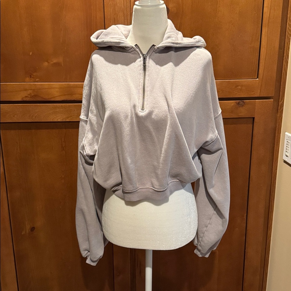 Crop hoodie